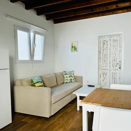 Sol By Vulcano Homes Lägenhet